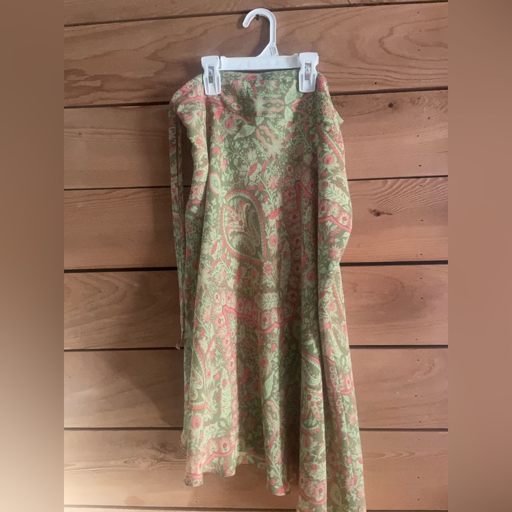 Floral printed midi skirt